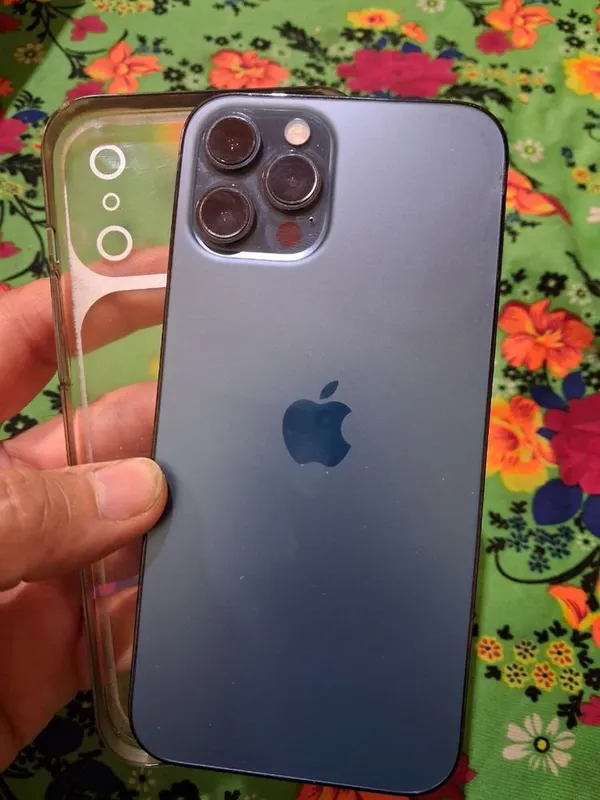 Iphone 12 pro max 256 g емкость 77% — фото 2