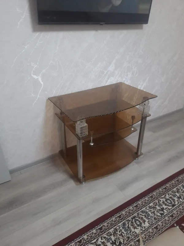 Продаётся подставка для телевизоров в хорошем состоянии