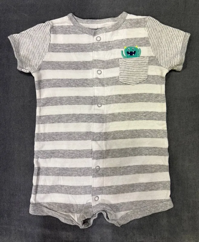 Carter's (AQSH) bodi + panama 5