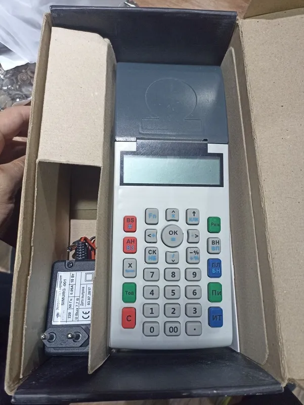 Продам кассовый аппарат 3 Продам кассовый аппарат 3