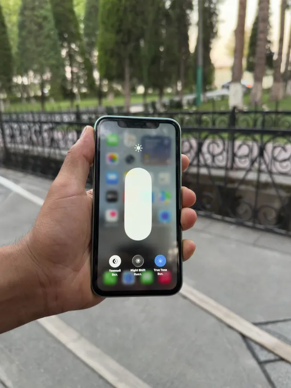 phone 1192% arginal 64. 200$ 1