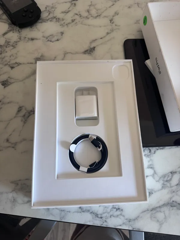 Продается iPad m5 pro 3