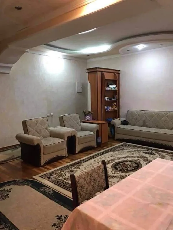 2-комнатная квартира, 60 м2, Яккасарай 3