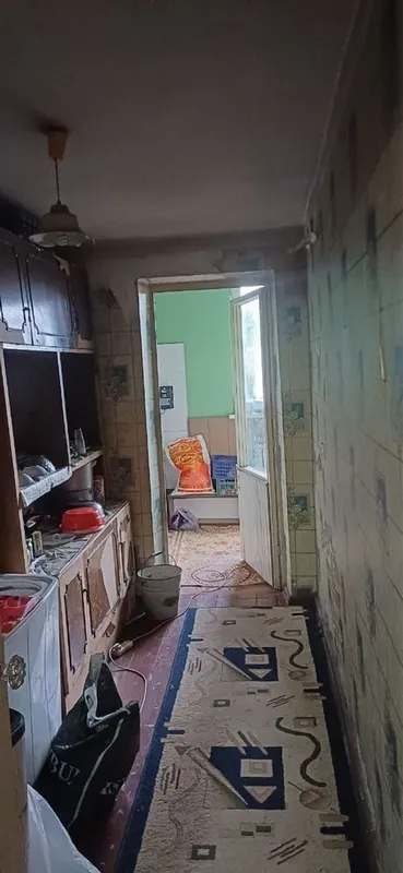 Dom sotiladi 3xona ataplenasi bor remonti orta 3