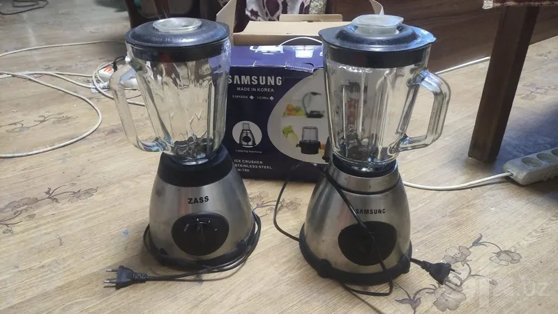 Ehtiyot qismlarga 2 ta stol usti blender sotiladi. 1 Ehtiyot qismlarga 2 ta stol usti blender sotiladi. 1