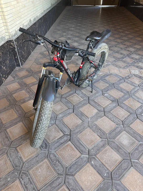 Velosiped sotiladi katta shinali narxi kelishiladi