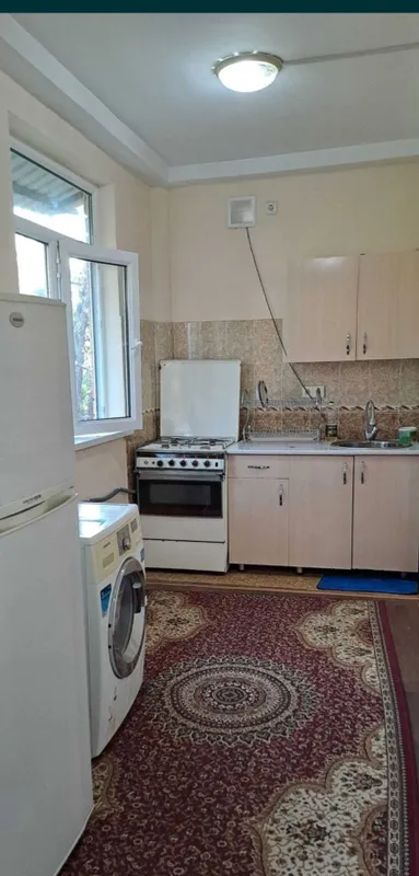 В Чиланзарском р.Фархадский базар сдается 1 комн.квартира 3 В Чиланзарском р.Фархадский базар сдается 1 комн.квартира 3