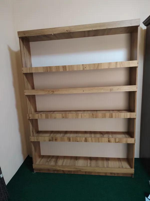 Magazin uchun mo‘ljallangan polkalar sotiladi — фото 3