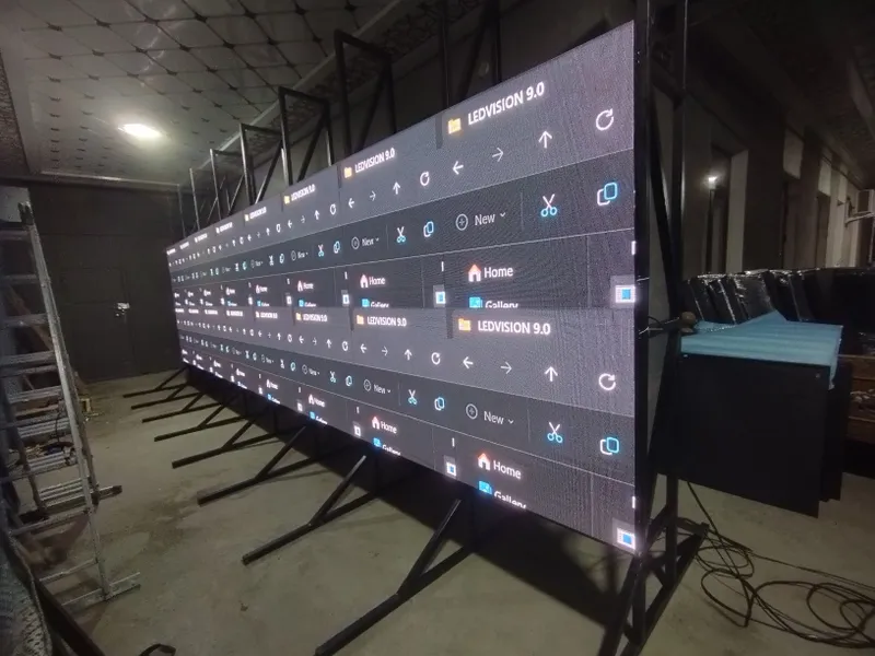 Reklama monitori. Led ekran. 8х4