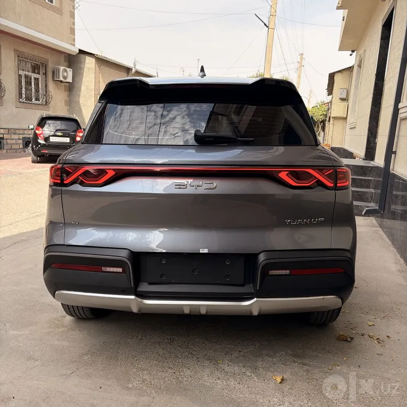 BYD Yuan, запас хода 401 км 3