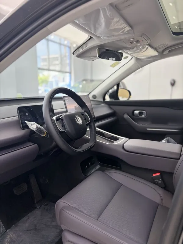 Leapmotor C16 280KM Gibrid Luxury Lidar 2026 Ful Restaylin 3yil garant 8 Leapmotor C16 280KM Gibrid Luxury Lidar 2026 Ful Restaylin 3yil garant 8
