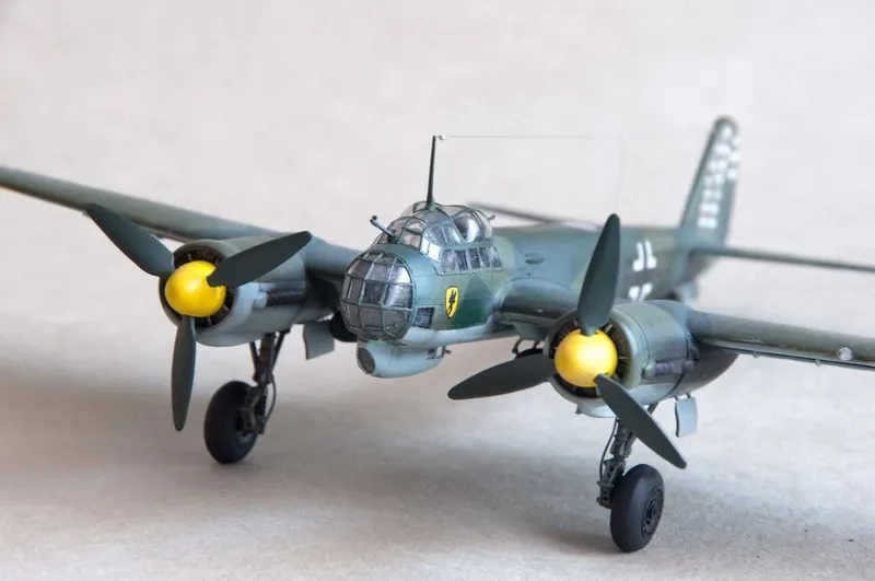 Сборная модель самолета Юнкерс Ju 88 А4 (Звезда, 1:72) — фото 3 Сборная модель самолета Юнкерс Ju 88 А4 (Звезда, 1:72) — фото 3