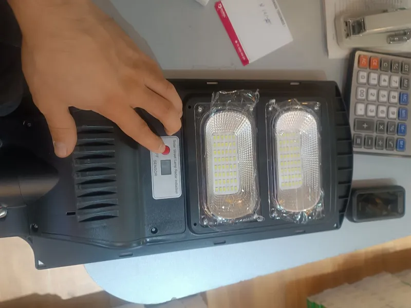 Солничний прожектор лед РКУ solar led quyosh panelli yoritgich chiroq — фото 6