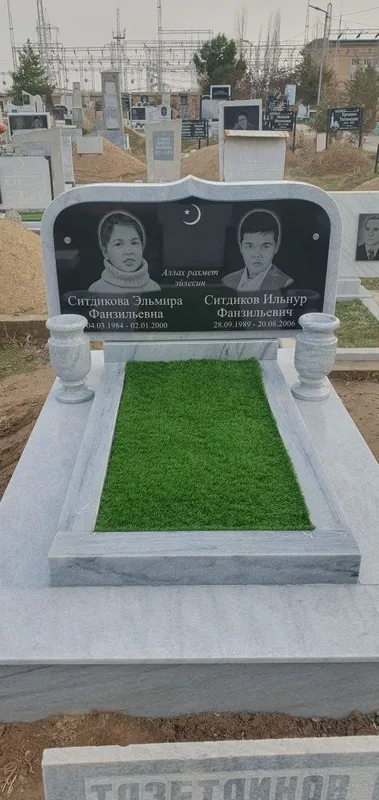Qabr tosh qabriston uchun toshlar granit va mramirdan