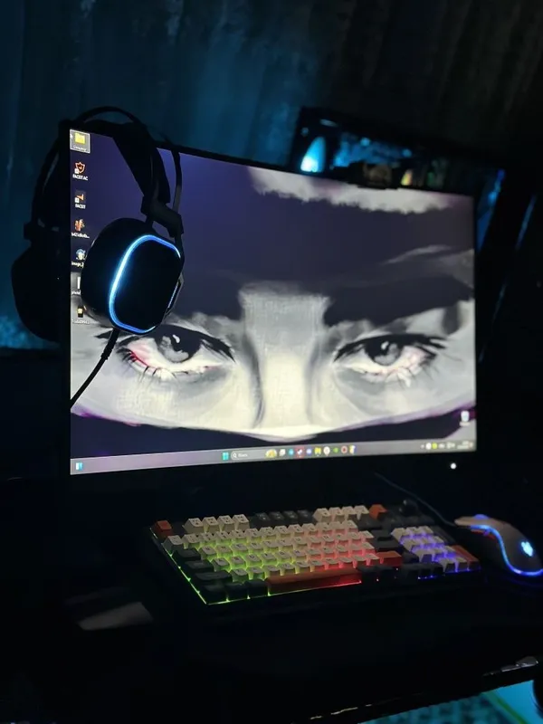 Gaming Monitor !! 4 Gaming Monitor !! 4