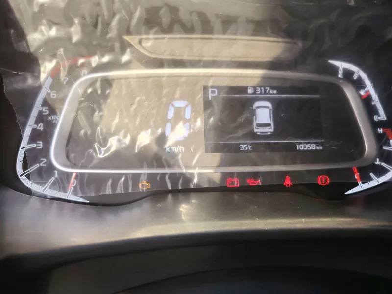 Kia sonet oq rang 5 Kia sonet oq rang 5