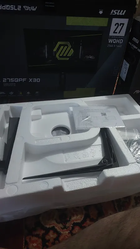 MSI 27 Gaming Monitor Sotiladi 2