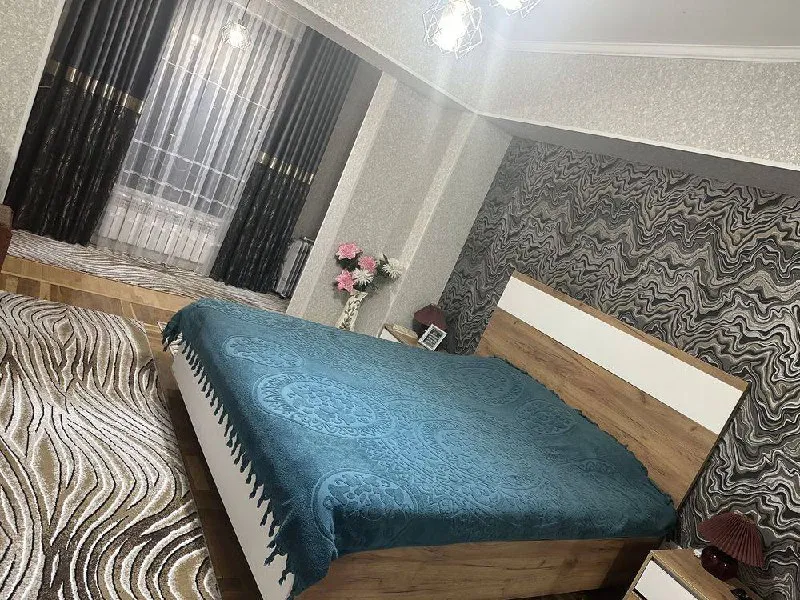 3-комнатная квартира, 130 м², Мирабад 5