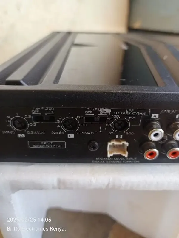 усилитель 4.3 канальный Kenwood 3 усилитель 4.3 канальный Kenwood 3
