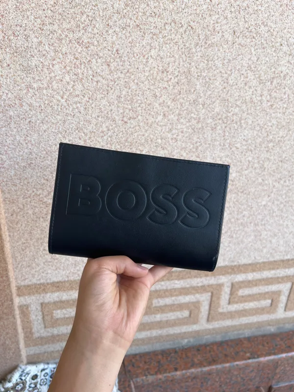 Кашелек мужской BOSS