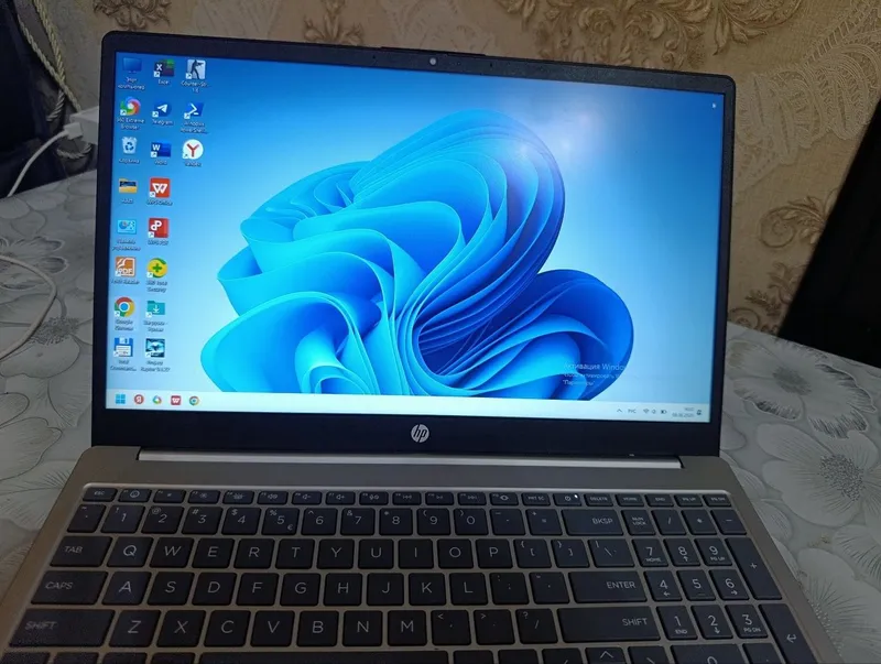 Notebook hp i8sotiladi — фото 1
