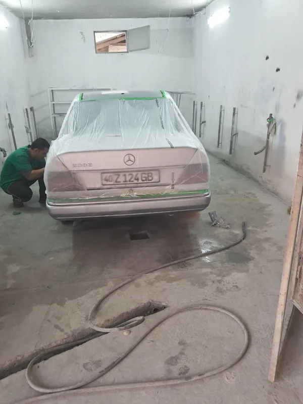 Mercedes 4