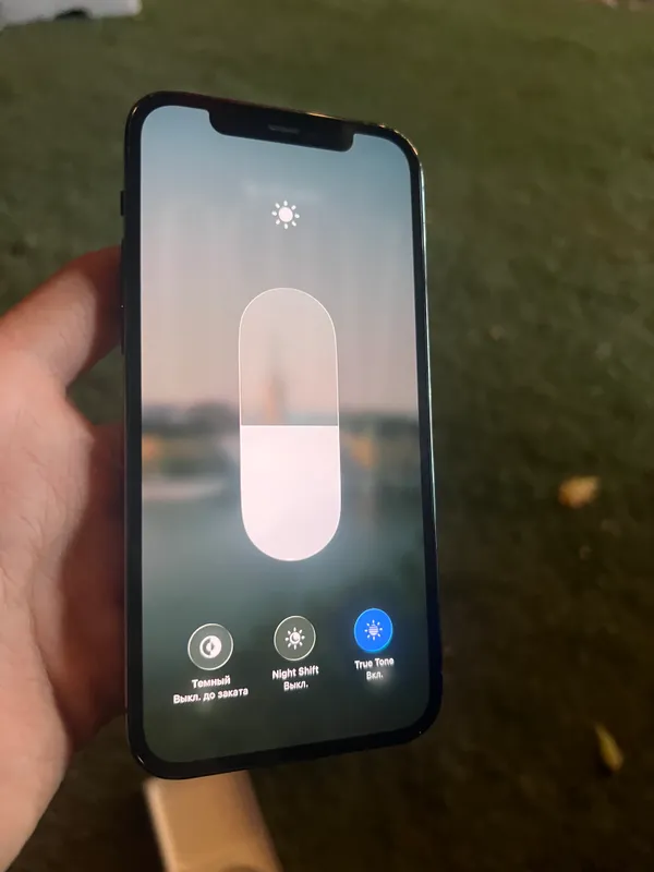 iPhone 12 Pro LLA 10 iPhone 12 Pro LLA 10