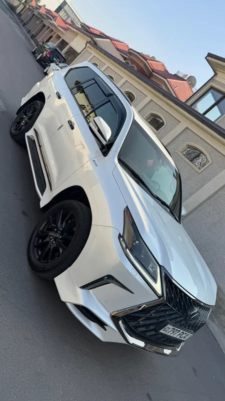Lexus LX570 KURO. Black Edition. — фото 2
