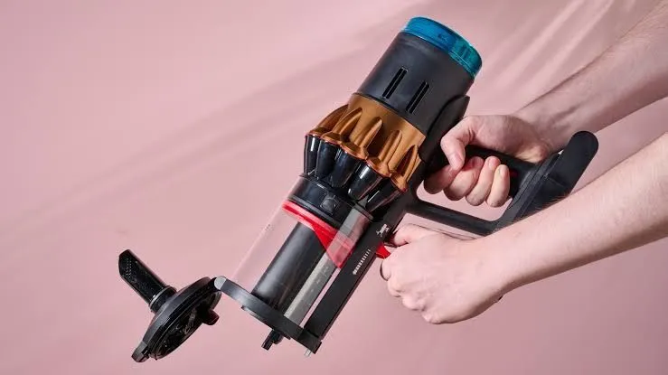 Dyson V16 Piston Animal — надёжный выбор для дома — фото 3