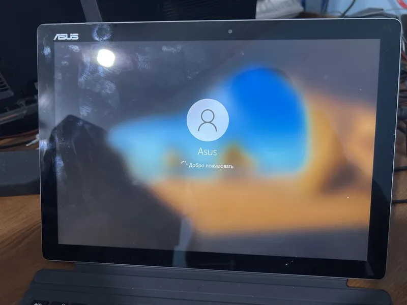 Asus core i7 transformeri 7