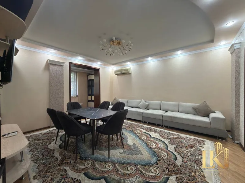 Продаётся 3-комнатная квартира, 83 м², 3/4, Мирабадский район