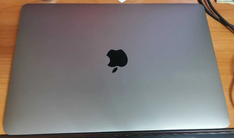 MacBook Air M1 8/256 на запчасти или под восстановление 1 MacBook Air M1 8/256 на запчасти или под восстановление 1