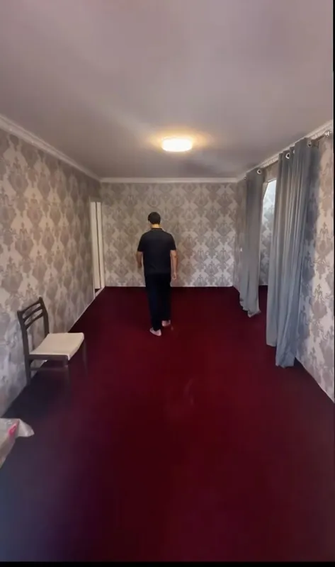 Фаргона шахар Заканалда 2 этаж 2 хоналик кв 1