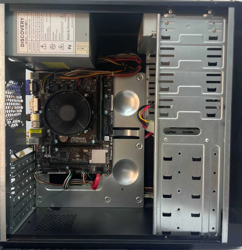 B75M / i3 2130 / UHD / 4GB / SSD 128GB — фото 1