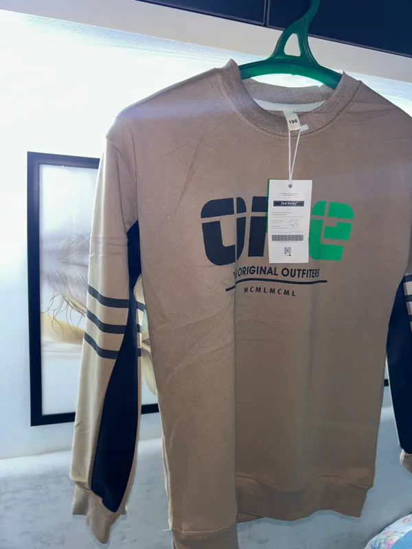 Erkaklar uchun ONE TheOriginal Outfiters svitshoti (xaki) 2