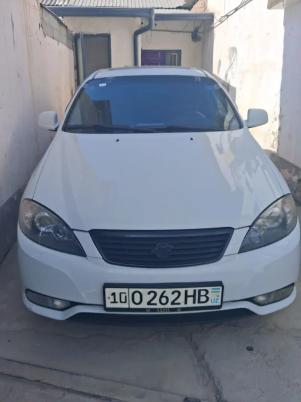 Srochno sotiladi Gentra 1 pazitsiya yevro 1 Srochno sotiladi Gentra 1 pazitsiya yevro 1