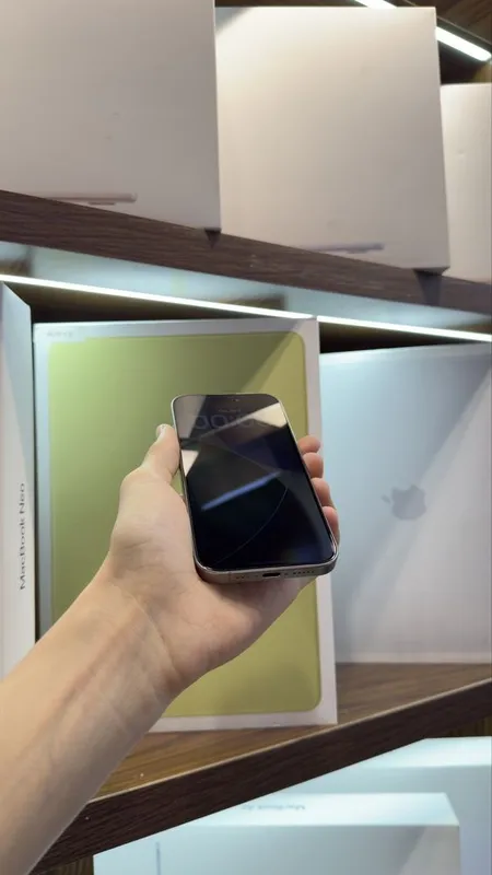iphone 15 pro naxtka 2
