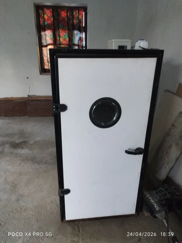 Inkubatsion aparat