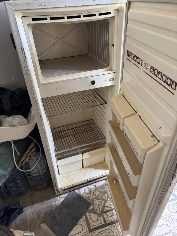 Продам холодильник Sino (б/y) 2 Продам холодильник Sino (б/y) 2