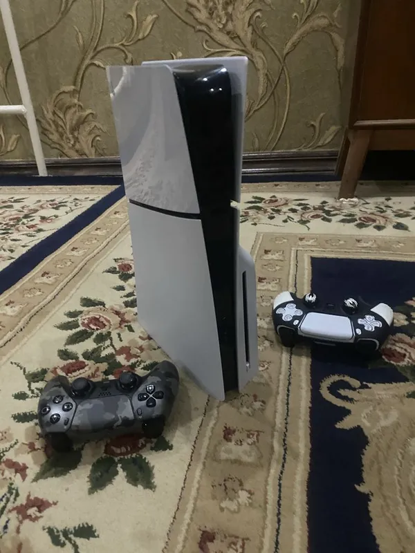 Playstation 5 slim — фото 1