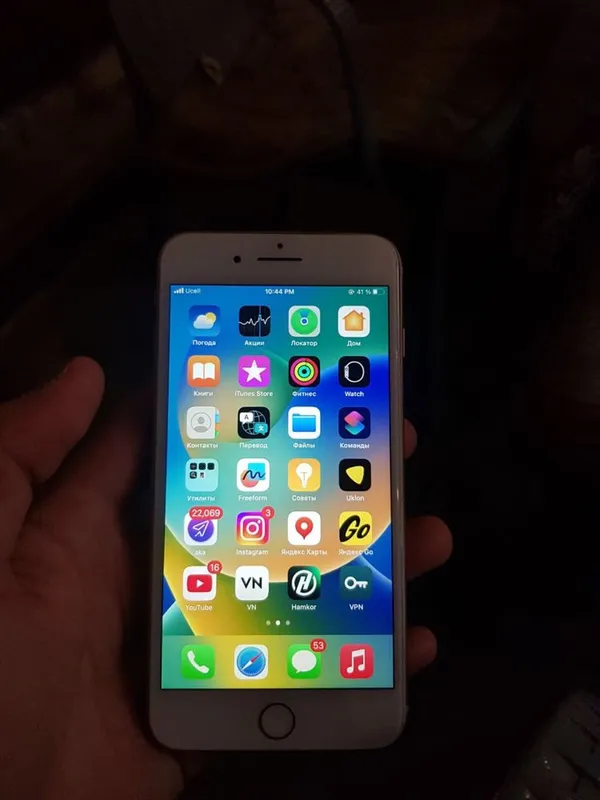iPhone 8 Plus 64Gb 100% 3