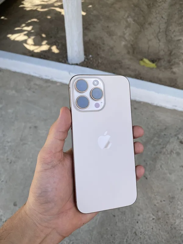 Iphone 16 pro Max 256gb 95% xolati tniq ideal — фото 1