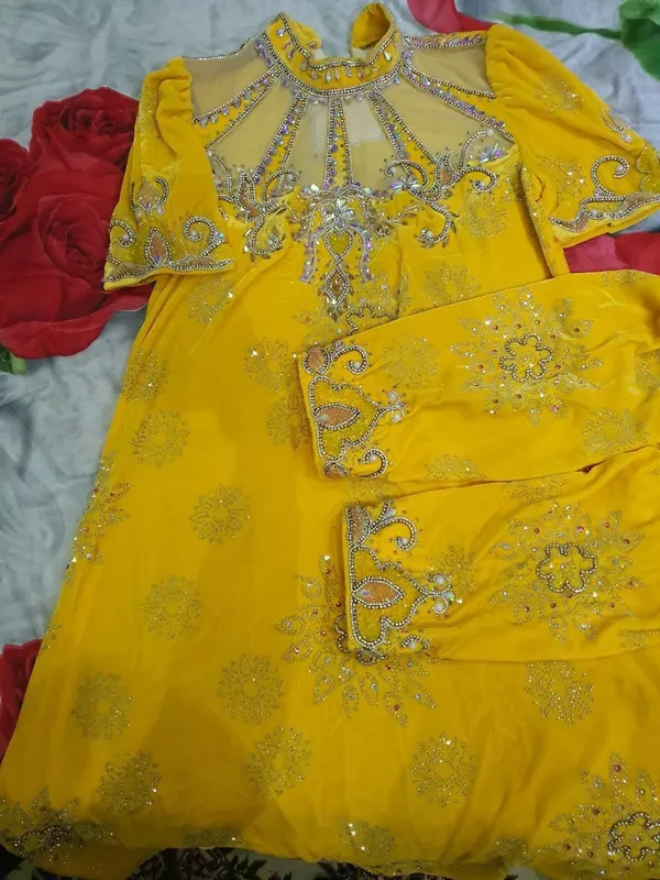 Sotiladi