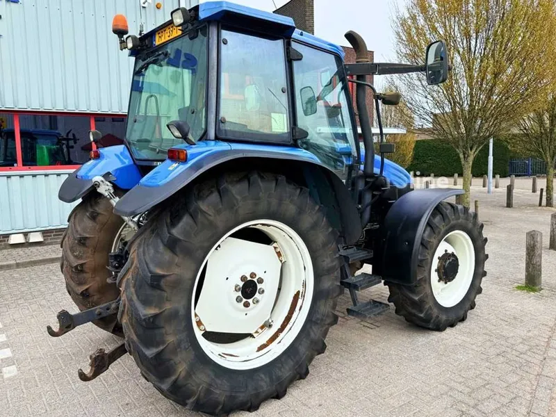 Трактор колесный New Holland TS90 4WD 4 Трактор колесный New Holland TS90 4WD 4