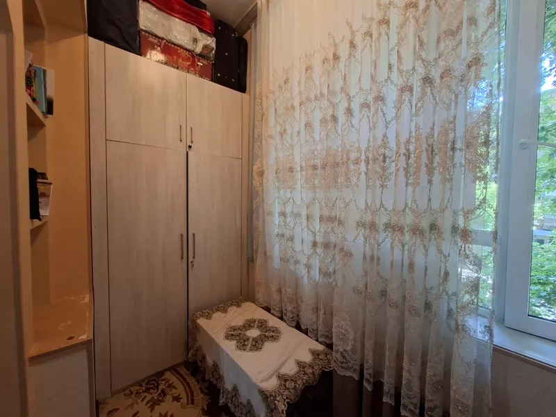продается квартира 2/2/2 м.Аккурган Новомосковская