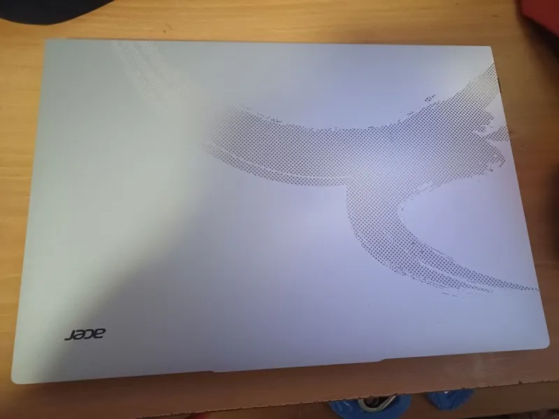 Nout buk acer windovs 11 pro — фото 1