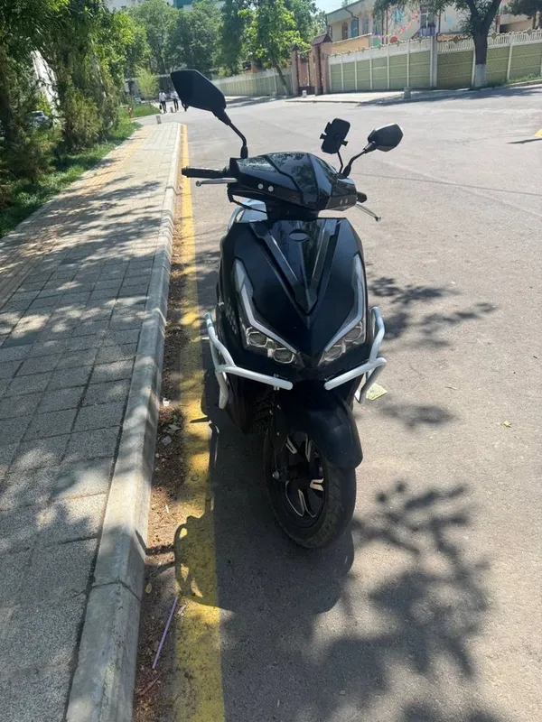 Skuter 150 kuba sotiladi