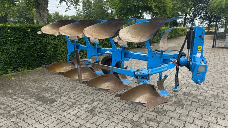 Lemken Europal 7 Case Puma, John Deere, Belarus, Claas Arion. 6 Lemken Europal 7 Case Puma, John Deere, Belarus, Claas Arion. 6