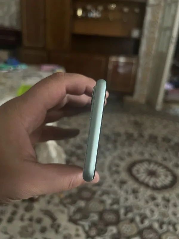 Iphone 11 amerikanskiy imelka utgan aybi yuq zavod holatda — фото 5
