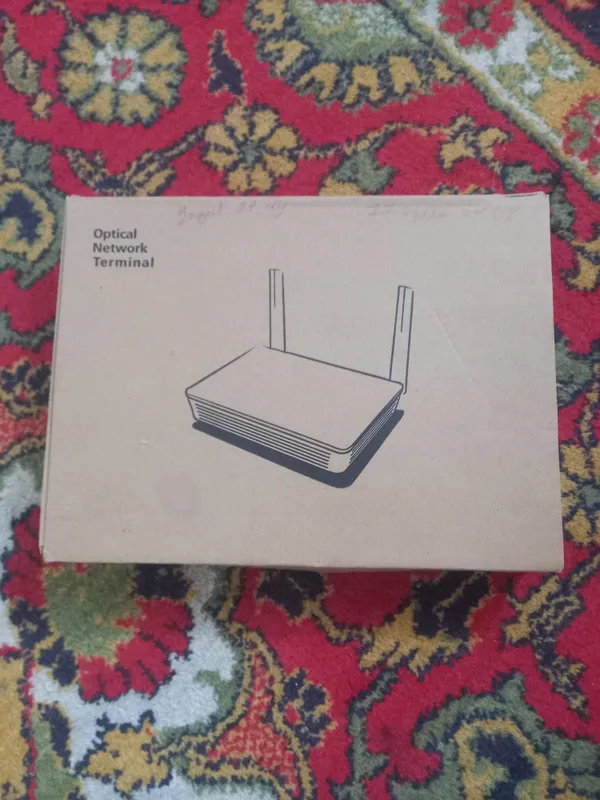 Wi-Fi Router sotiladi arzonga.